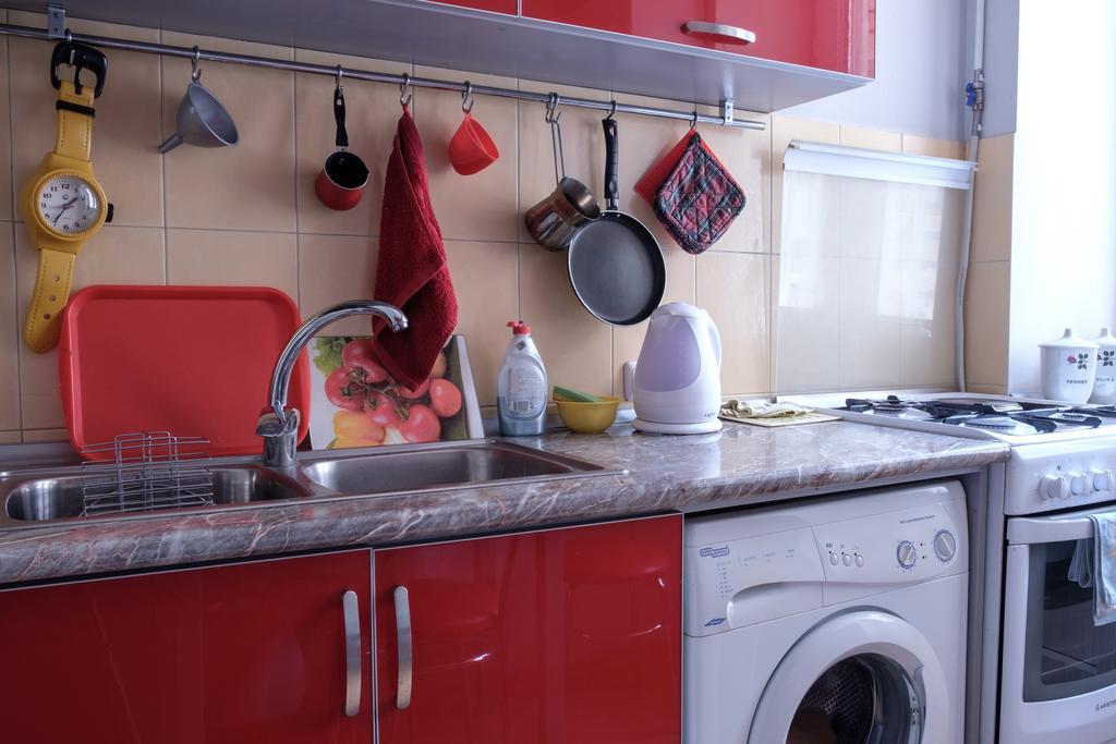 Apartment On Hanrapetutyan Street Erevan Esterno foto